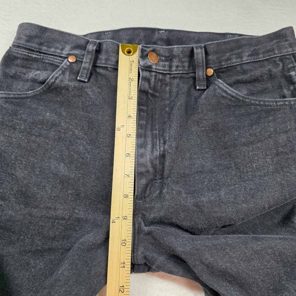 Wrangler Jeans Mens 32x32 Black Cowboy Cut 930WBK Faded Raw Hem Denim